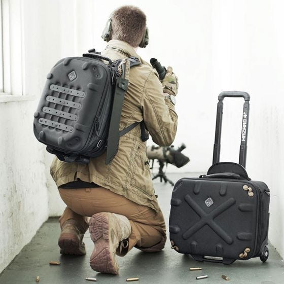 Hazard 4 Airstrike Tech Airline Oprolbare Handbagage - Zwart