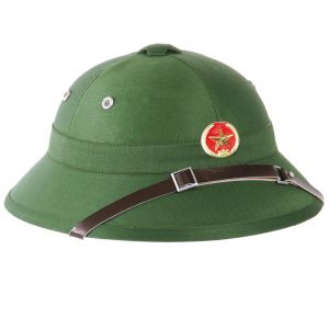 Mil-Tec Vietcong Tropical Helm met Badge
